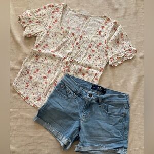 Hollister Denim Shorts & Floral Blouse Set Cottagecore Summer Outfit Bundle M 25